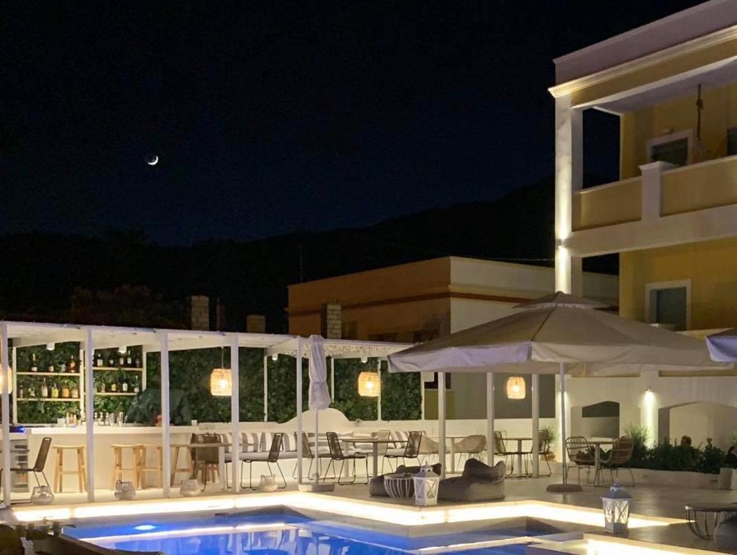 Alidian Bay Suites Leros Алинда Екстериор снимка